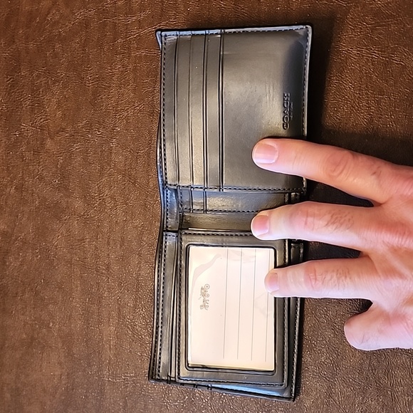 Coach 3 in 1 wallet NWOT - Picture 4 of 7